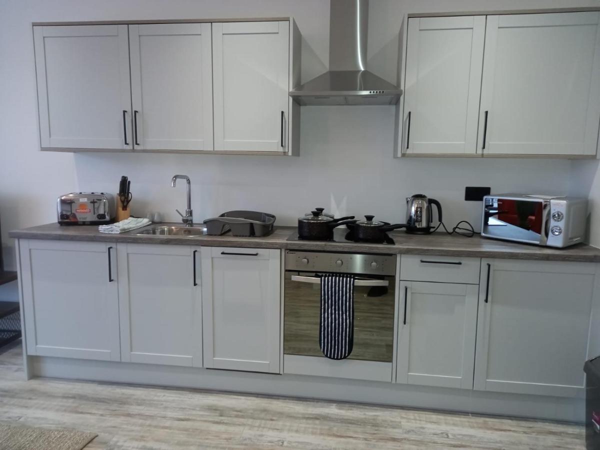 Kingsbridge Point - Cosy One Bed Apartments Near Town Centre, Swindon Exterior foto