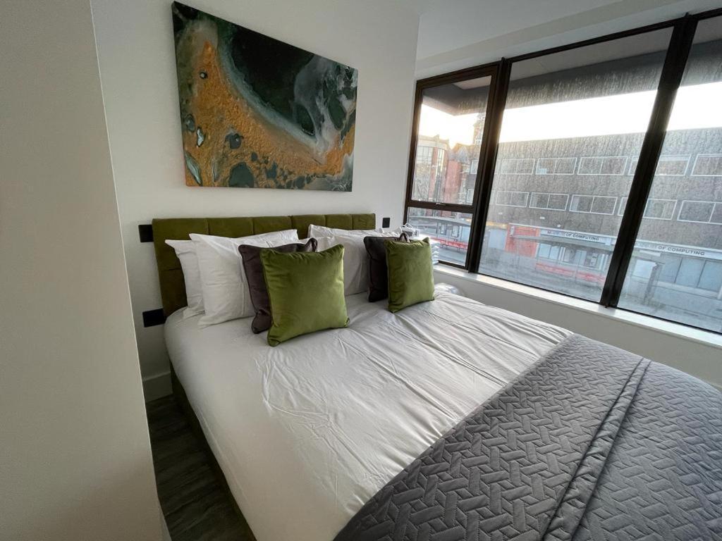 Kingsbridge Point - Cosy One Bed Apartments Near Town Centre, Swindon Exterior foto